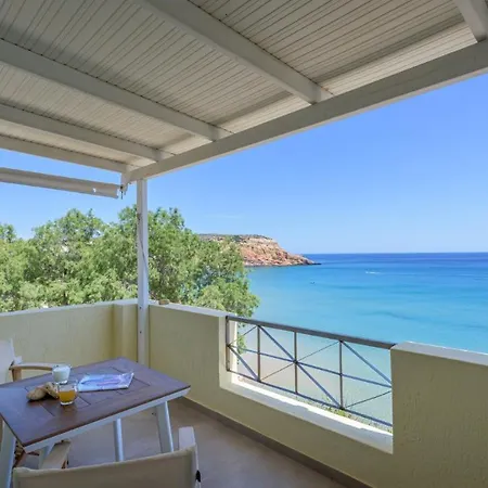 Giourgas & 4* Provatas