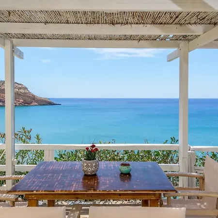 Giourgas & 4* Provatas