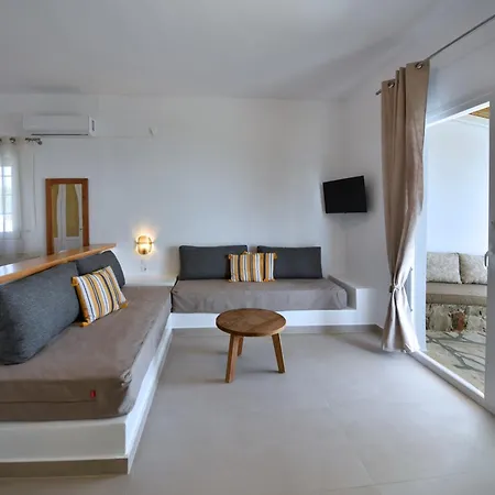 Aparthotel Giourgas & Provatas