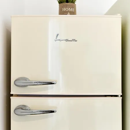 Aparthotel Giourgas &