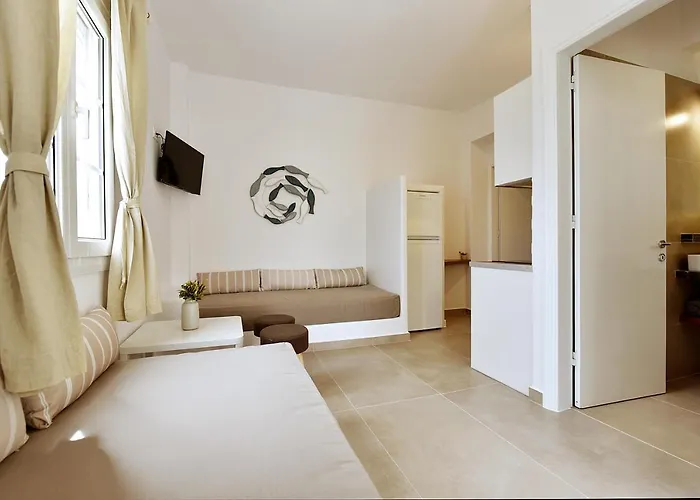 Aparthotel Giourgas &