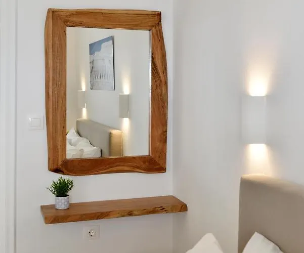 Aparthotel Giourgas & 4*