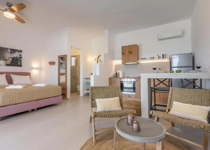 Aparthotel Giourgas & 4*