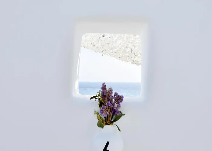 Giourgas & Ξενοδοχείο με διαμερίσματα 4*