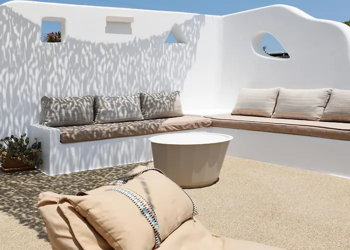 Aparthotel Giourgas &