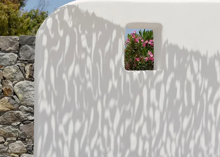 Ξενοδοχείο με διαμερίσματα Giourgas & 4*