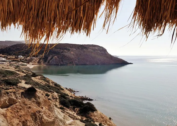 Giourgas & Aparthotel 4*